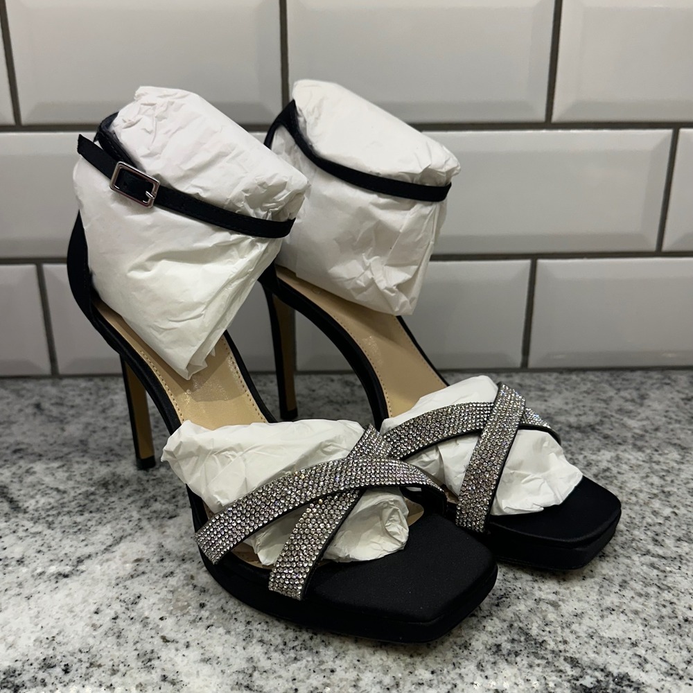 Vince Camuto Womens 7.5M‎ Kalvifa Stiletto Sandals Black Rhinestone Satin Glam